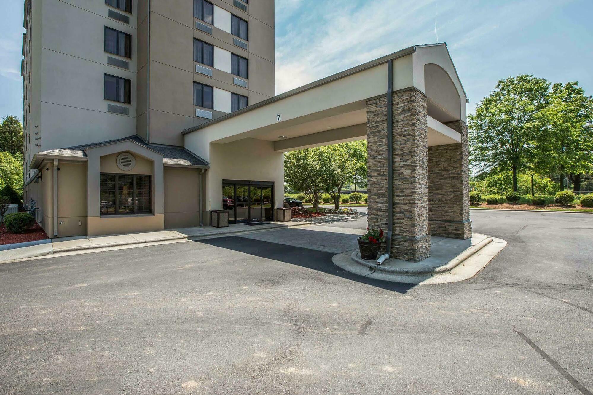 Sleep Inn Greensboro Airport Buitenkant foto